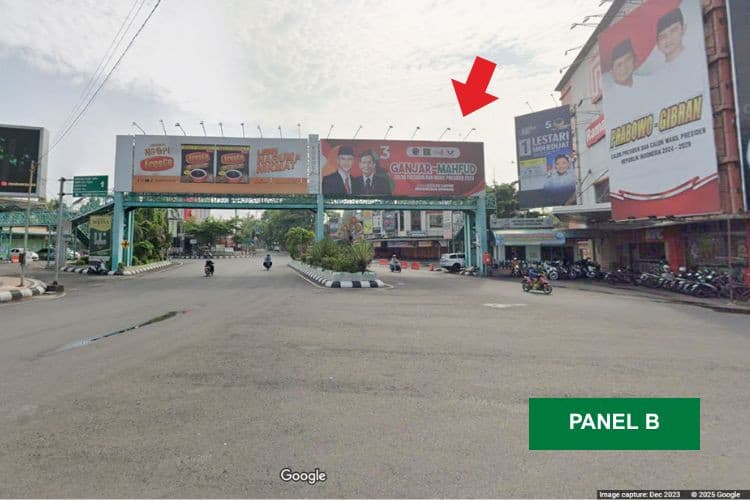 1 Panel Horizontal Bando Billboard di Jl. Simpang Tujuh, Kudus, Jawa Tengah  (Alun-Alun Kudus B)