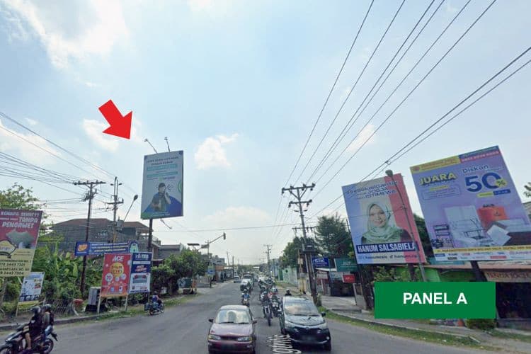 1 Panel Vertical Static Billboard at Jl. Parangtritis, Yogyakarta, Daerah Istimewa Yogyakarta  (Intersection Parangtritis A)