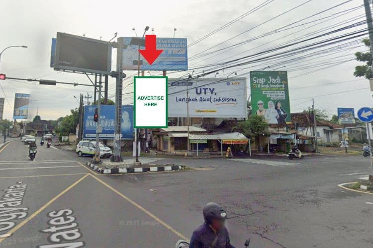 1 Panel Horizontal Static Billboard at Jl. Wates, Yogyakarta, Daerah Istimewa Yogyakarta  (T-Junction Gamping)