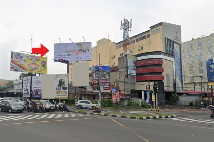 1 Panel Horizontal Static Billboard at Jl. Padjajaran, Yogyakarta, Daerah Istimewa Yogyakarta  (Intersection Ring Road Condongcatur)