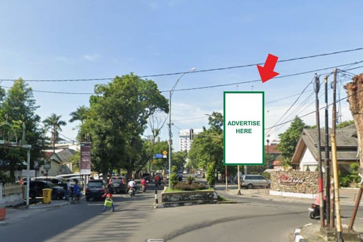 1 Panel Vertical Static Billboard at Jl. S. Parman, Medan, Sumatera Utara  (Restoran Pondok Indah)