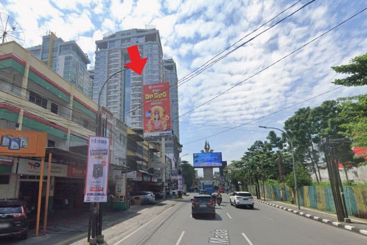 1 Panel Vertical Static Billboard at Jl. Gajah Mada, Medan, Sumatera Utara  (Intersection S.Parman)