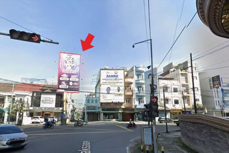 1 Panel Vertical Static Billboard at Jl. Kejaksaan, Medan, Sumatera Utara  (Intersection S. Parman)