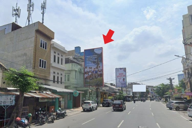 1 Panel Vertical Static Billboard at Jl. S. Parman, Medan, Sumatera Utara  (Medan Petisah)