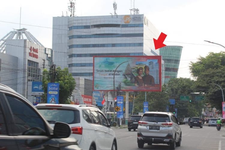 1 Panel Horizontal Static Billboard at Jl. KH. Zainul Arifin, Medan, Sumatera Utara  (Mangkokku Cafe)