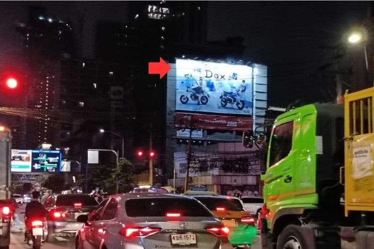 1 Panel Horizontal Classic Billboard Billboard at Phetchaburi Road, Bangkok, Ratchathewi, Bangkok Phet Rama intersection