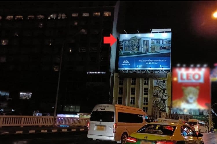 1 Panel Classic Billboard Billboard at Hua Lamphong intersection, Bangkok, Samphanthawong,, Bangkok Tri Mit Rd