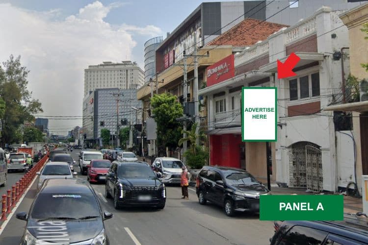 5 Sided Vertical Neonbox Billboard at Jl. Pemuda, Semarang, Jawa Tengah  (Near CIMB)