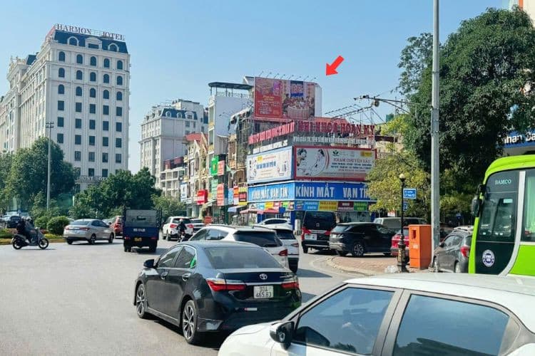 Day view - Horizontal Wall-mounted Pano Billboard at 02 Ly Thai To, Vo Cuong, Bac Ninh