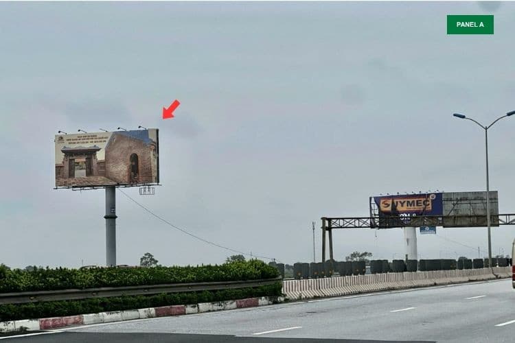 2 Panel Horizontal Unipole Billboard at Km21/211, Dai Xuyen, Ha Noi City