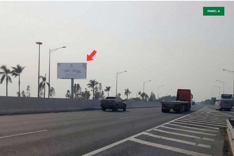 2 Panel Horizontal Unipole Billboard at KM 53+000 (P), Gia Phuc, Hai Phong City