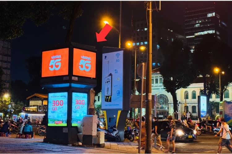 8 Sided E-tower Panel Billboard at No. 1 Paris Commune Square, 63 Nguyen Du Street, Sai Gon Ward, Ho Chi Minh City