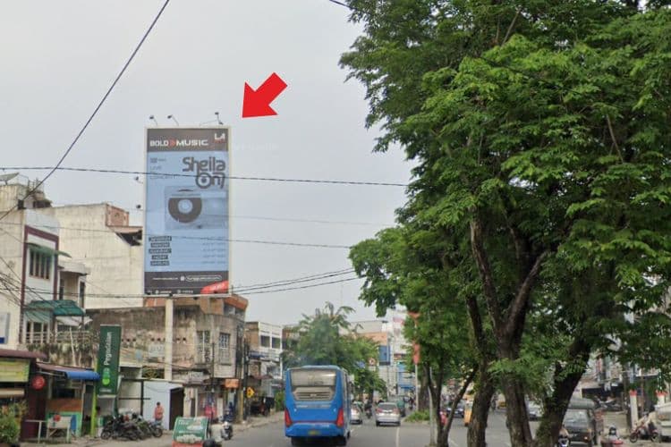 1 Panel Vertical Static Billboard at Jl Gatot Subroto, Medan, Sumatera Utara  (Nearby Hotel Merlin)
