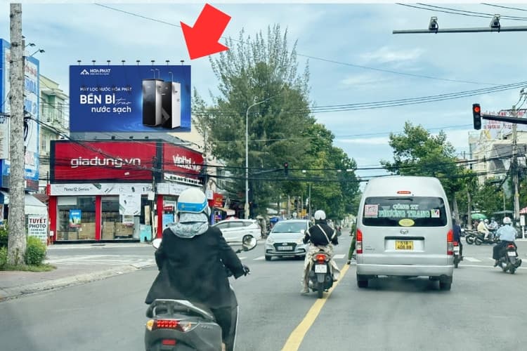 Day view- Horizontal Wallscape Billboard at 285 Tran Hung Dao, Phan Thiet Ward, Lam Dong (Tran Hung Dao – Thu Khoa Huan Intersection)