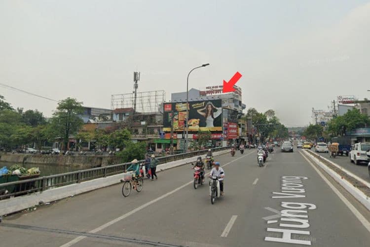 1 Panel Horizontal Wallscape Billboard at An Cuu Bridge, Hue City