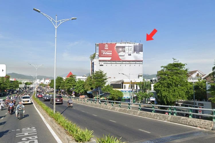 1 Panel Horizontal Wall-mounted Pano Billboard at 78 Ton Duc Thang, Da Nang City
