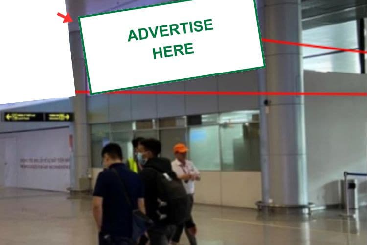 1 Bảng ốp tường IP1.30 giữa khu vực cách ly ga đến quốc nội, sân bay Quốc tế Đà Nẵng (trung tâm khu vực ga đến)
