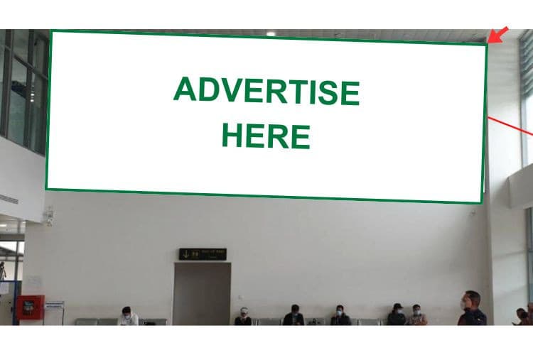 1 bảng quảng cáo ốp tường tại tầng 1, bên trái sảnh thủ tục Checkin ga đi quốc nội, sân bay Chu Lai