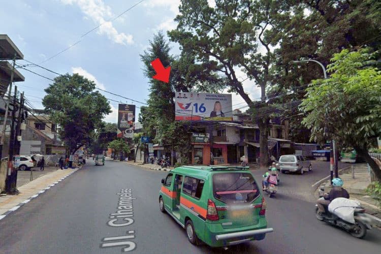 1 Panel Horizontal Static Billboard at Jl. Cihampelas (Lamping), Bandung, Jawa Barat 