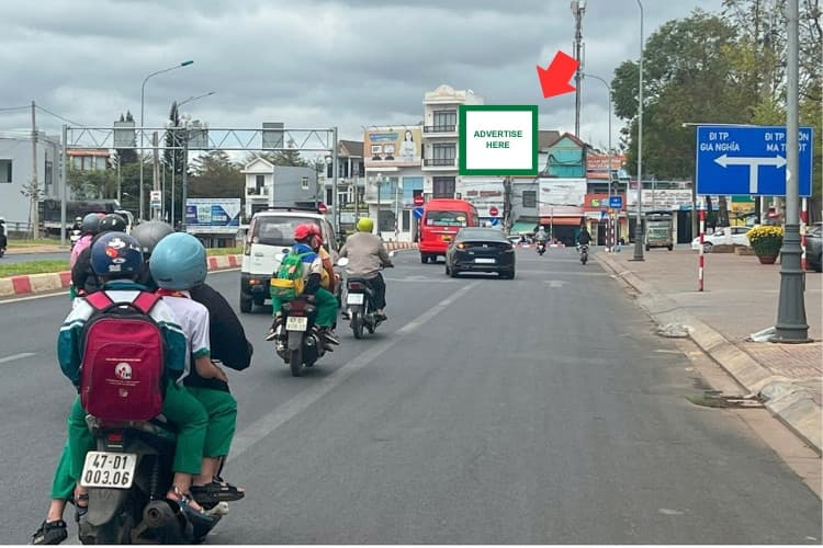 1 Panel Horizontal Wallscape Billboard at 36 Le Duan, Buon Ma Thuot Ward, Daklak (Le Duan- Vo Nguyen Giap T-junction)