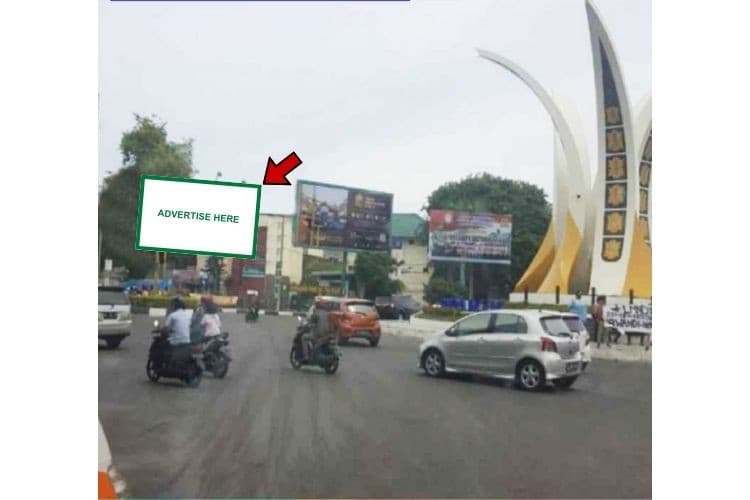 1 Panel Horizontal Static Billboard at Jl. Pante Pirak, Banda Aceh, Aceh  (in Bundaran Simpang Lima Banda Aceh)