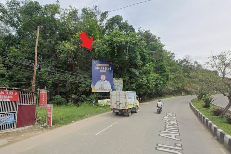 1 Panel Vertical Baliho Billboard at Jl. APT Pranoto, Samarinda Seberang, Samarinda, Kalimantan Timur