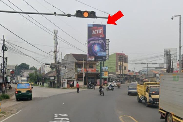 1 Sided Vertical Static Billboard at Jl Raya Serang, Sukanagara Balaraja, Cikupa, Kabupaten Tangerang, Banten (nearby Alfamart)