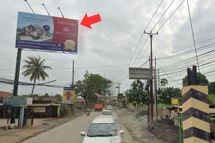 1 Panel Horizontal Static Billboard at Jl. Raya Parung Panjang, Malang Nengah, Pagedangan, Kabupaten Tangerang, Banten (in front of Anjani Frozen Food)