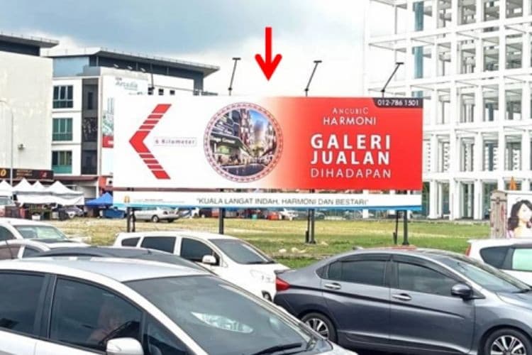 1 Panel Free Standing Billboard at Persiaran Saujana Putra, Bandar Saujana Putra, Jenjarom, Selangor (Near Plaza Tol ELITE Bandar Saujana Putra - NO.1)
