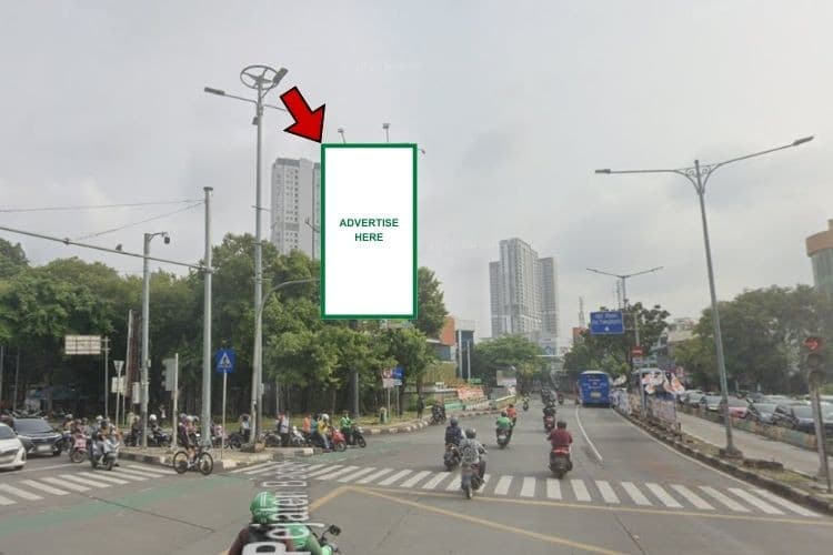 Vertical Static Billboard at Jl. Warung Jati Barat, Pejaten Barat, Jakarta Selatan, DKI Jakarta  (nearby The Park Pejaten, Side A) - Day View