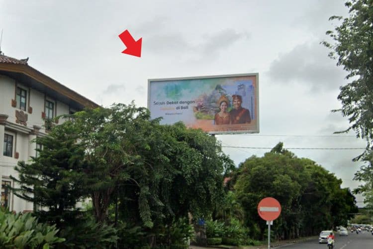1 Panel Horizontal Static Billboard at Jl. Dewi Sartika, Denpasar, Bali 