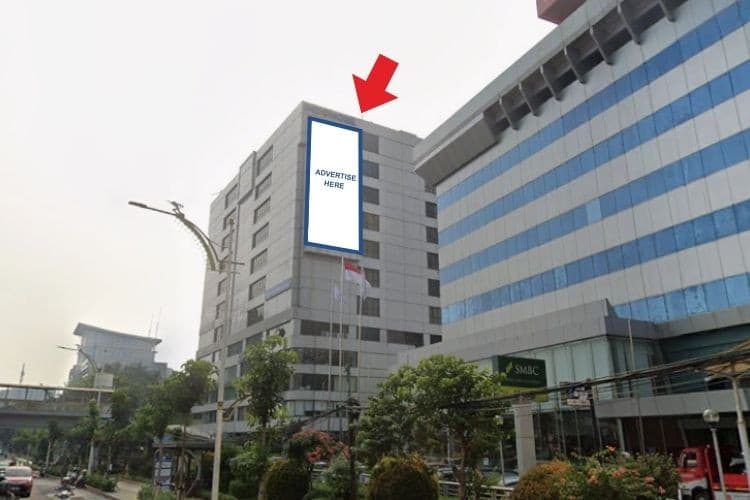 1 Panel Vertical Videotron Billboard at Jl. MT. Haryono, Jakarta Timur , DKI Jakarta 
