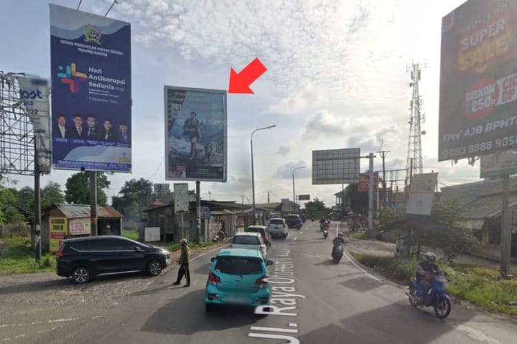 1 Panel Vertical Static Billboard at JI. Raya Otonom Cikupa, Pasir Gadung, Cikupa, Kabupaten Tangerang, Banten (nearby Niceso Otonom Cikupa)
