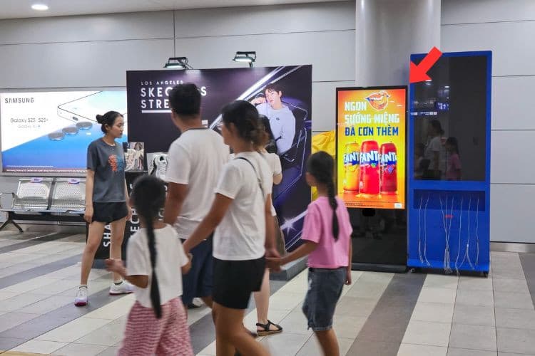 46 Panel Vertical LCD Billboard at Metro 46 LCD, Ho Chi Minh City