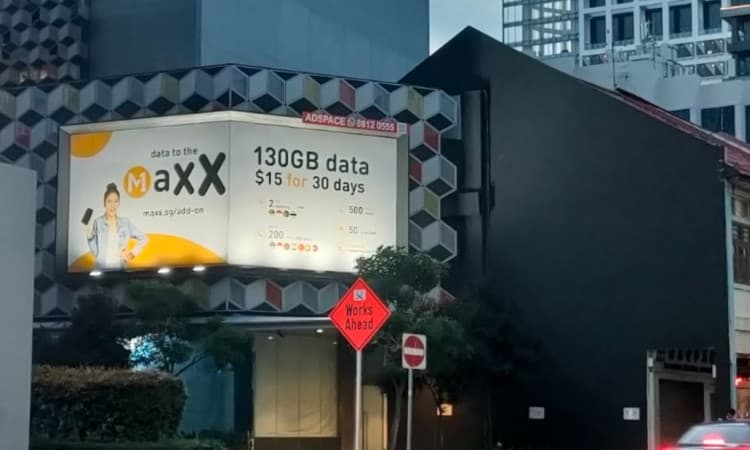 1 Panel Horizontal Graphic Display Billboard at Syed Alwi Rd / Serangoon Rd, Kallang, Central Region (attached to Centrium Square [B])