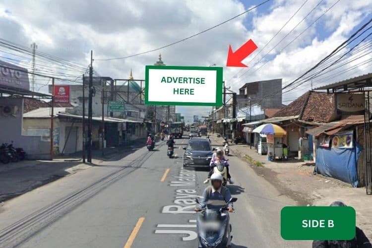 Horizontal Bando Billboard at Jl. Raya Mataram, Lombok Timur, Nusa Tenggara Barat  (near Azizi Cell) - Side B - Day View