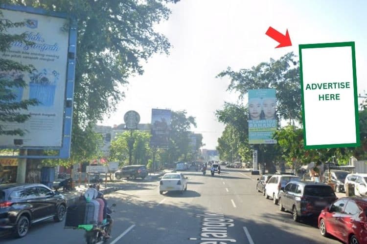 1 Panel Vertical Static Billboard at Jl. Pejanggik, Mataram, Nusa Tenggara Barat  (near Prodia Mataram)