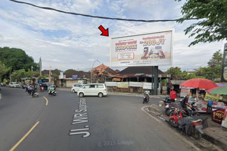 1 Panel Horizontal Static Billboard at Jl. WR Supratman, Denpasar, Bali  (nearby Jl. Siulan intersection)