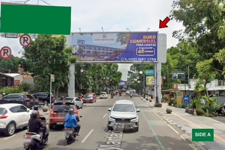 1 Sided Horizontal Bando Billboard at Jl. LLRE Martadinata, Bandung, Jawa Barat  (nearby JUMBO eatery)