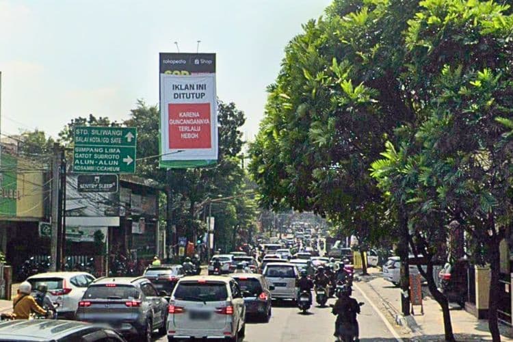 1 Panel Vertical Static Billboard at Jl. Sunda, Bandung, Jawa Barat  (nearby Sunda Motor Bandung)