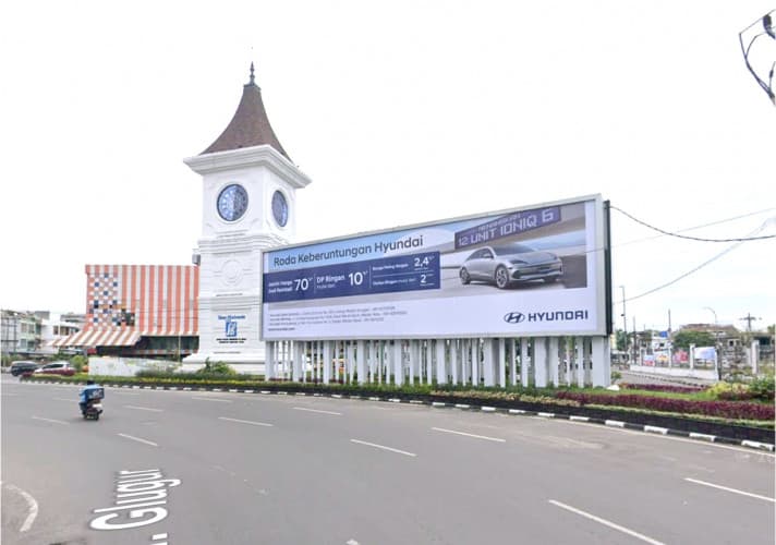 1 Panel Horizontal Static Billboard at Jl. Gatot Subroto, Medan, Sumatera Utara  (Bundaran SIB Medan - landmark)