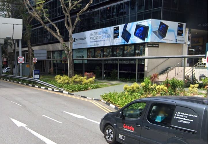Vertical Backlit Billboard at Bencoolen St, Rochor, Central Region (attached to Sim Lim Square)