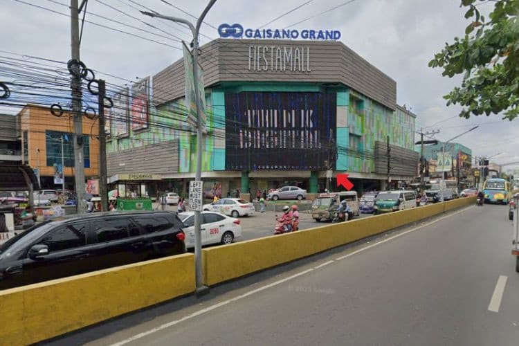 Horizontal Digital Screen Billboard at Cebu South Road, Talisay, Cebu (On the Facade of Gaisano Grand Fiestamall)