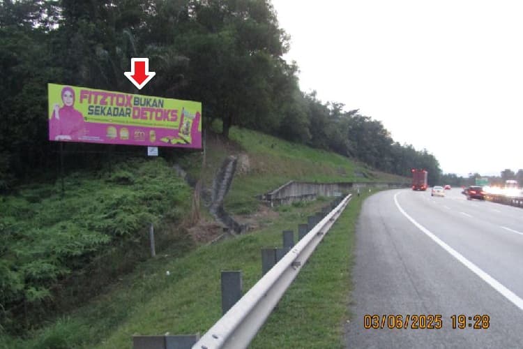 1 Sided Free Standing Billboard at NSE Highway KM301.60, Slim River, Perak