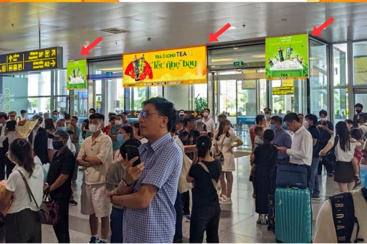 3 Panel Horizontal LED Screen Billboard at Noi Bai International Airport, Ha Noi City (A1 - Terminal 2)