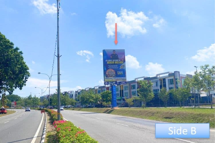 2 Sided Vertical Minipole Billboard at Jalan Tun Abdul Razak, Bukit Baru, Melaka (near AEON Melaka)