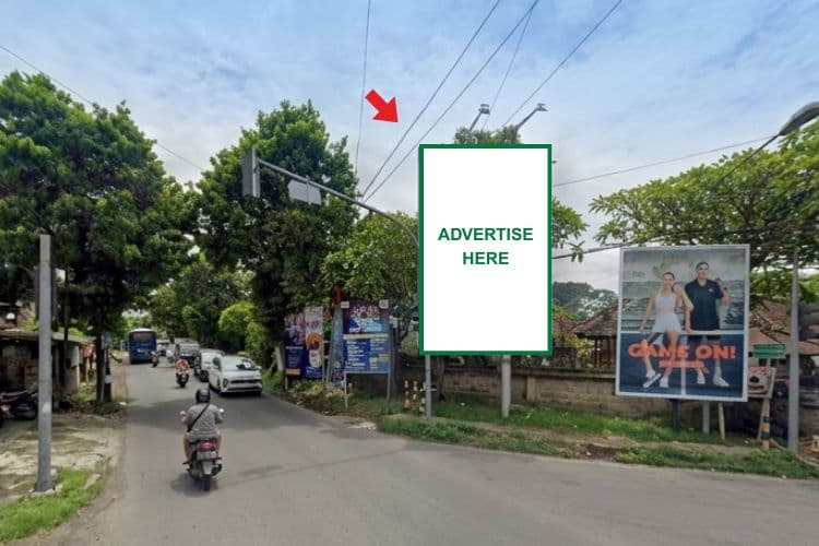 1 Panel Vertical Baliho Billboard at Jl. Raya Kengetan, Gianyar, Bali (intersection Kangetan)