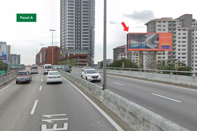 Horizontal Unipole Billboard at LDP Highway, Petaling Jaya, Selangor infront of Kelana Jaya Medical Centre