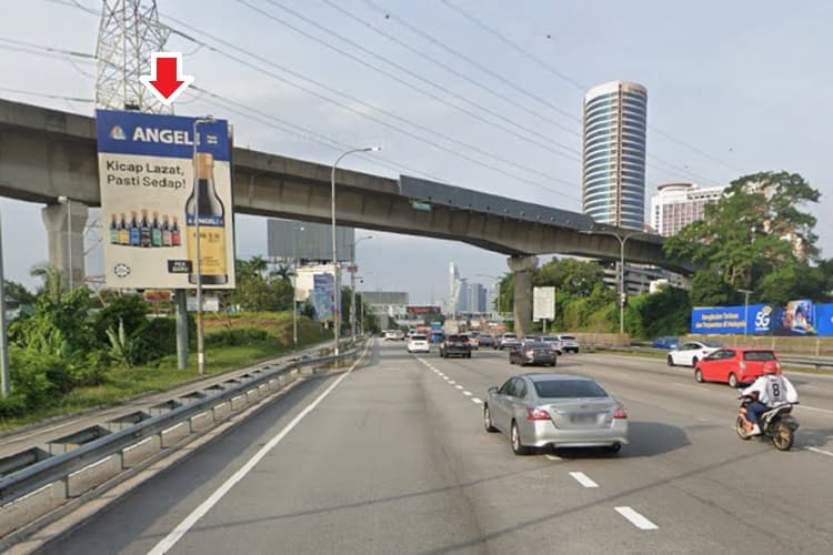 1 Sided Minipole Billboard at Federal Highway (A), Petaling Jaya, Selangor