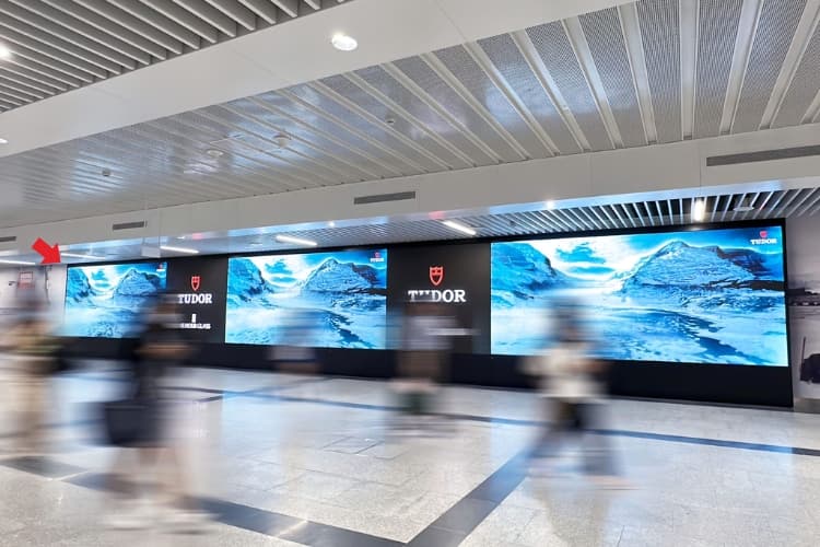 1 Panel Horizontal Digital Screen Billboard at Orchard MRT Station, 301 Orchard Blvd., Orchard, Central Region (Thomson-East Coast Line, Concourse Level)